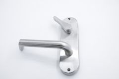 2941 ROUND END PLATE PRIVACY IND DISABLED TURN & 102 LEVER Satin Chrome