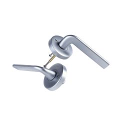 VELOCITY PRIVACY SET & L4 LEVER TP Satin Chrome Pearl